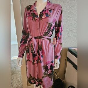 Lularoe Ellie purple floral button up dress size small. New with tags.